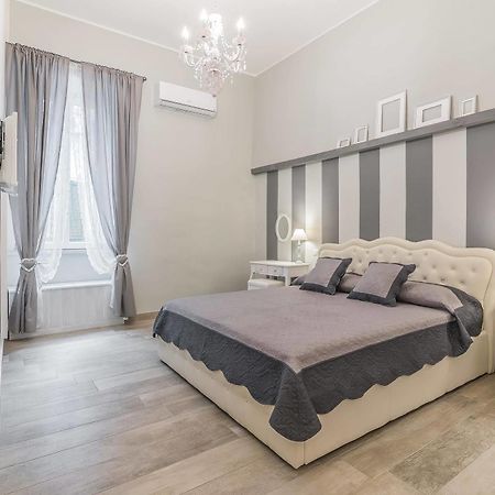 Le Villanelle B&B Νάπολη Εξωτερικό φωτογραφία