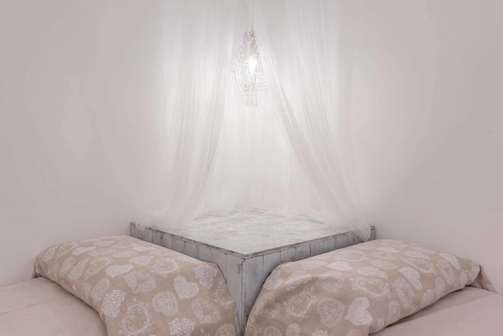 Le Villanelle B&B Νάπολη Εξωτερικό φωτογραφία
