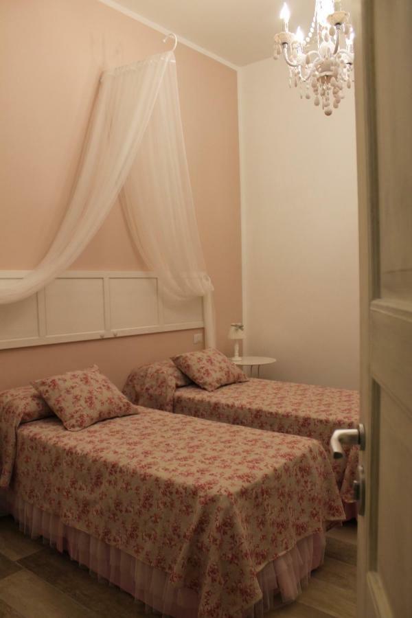 Le Villanelle B&B Νάπολη Εξωτερικό φωτογραφία