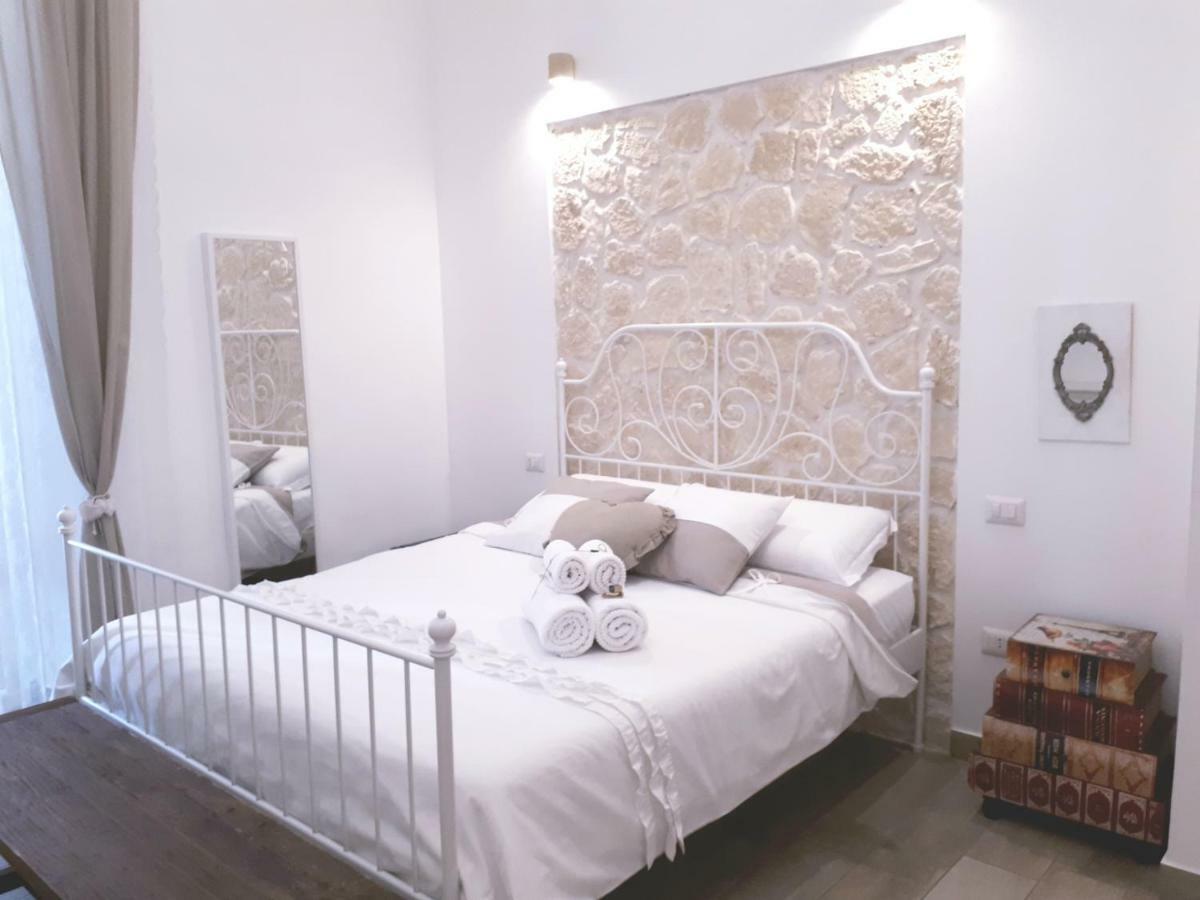Le Villanelle B&B Νάπολη Εξωτερικό φωτογραφία
